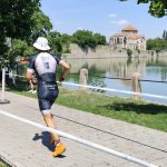 TATA, A VIZEK VÁROSA – triatlont rendez – de itt valami bűzlik