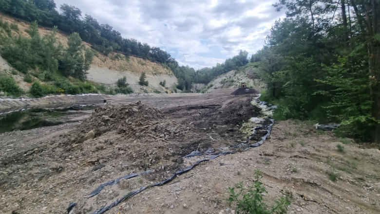 Botrány a Vértesben – Az Öreg-tó halálos ítélete?